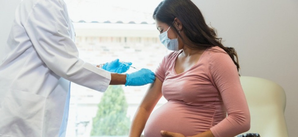 Il vaccino è il modo più sicuro ed efficace per proteggere dal Covid-19 le donne in gravidanza e i loro bambini”